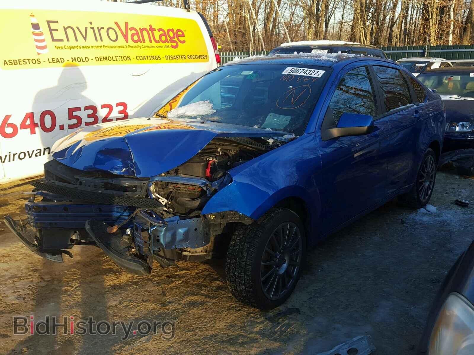 2011 FORD FOCUS - VIN: 1FAHP3GN9BW189951 - Фото 2