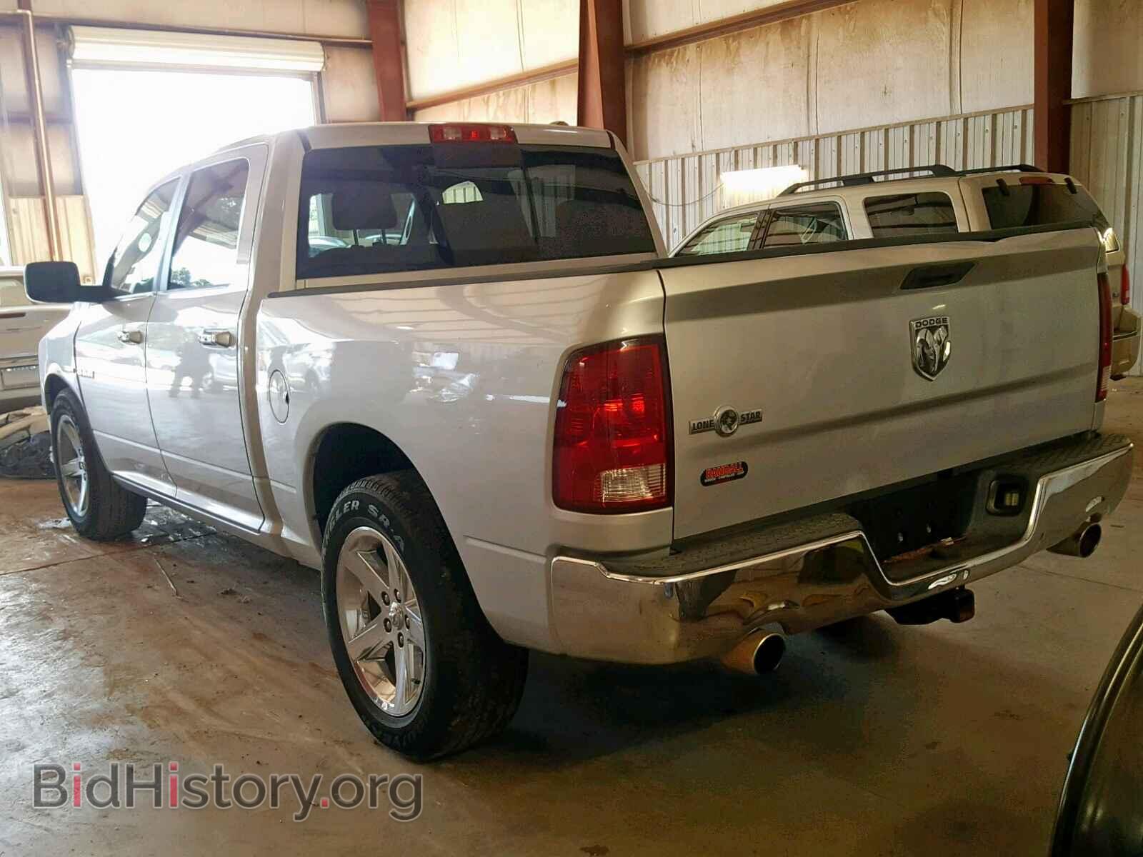 2010 DODGE RAM 1500 - VIN: 1D7RB1CT5AS107201 - Фото 3
