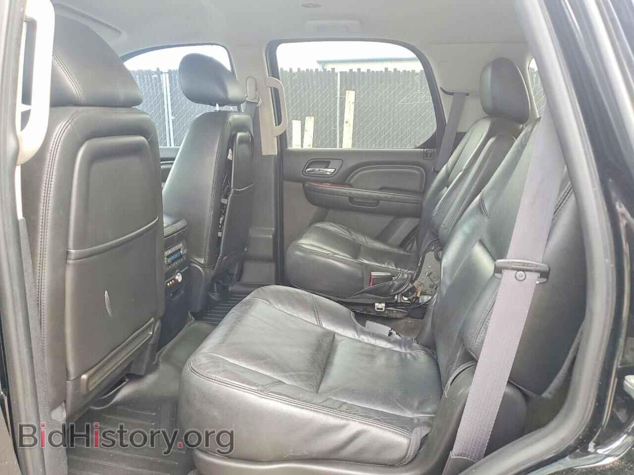 2011 CADILLAC ESCALADE - VIN: 1GYS3AEF2BR312820 - Photo 11