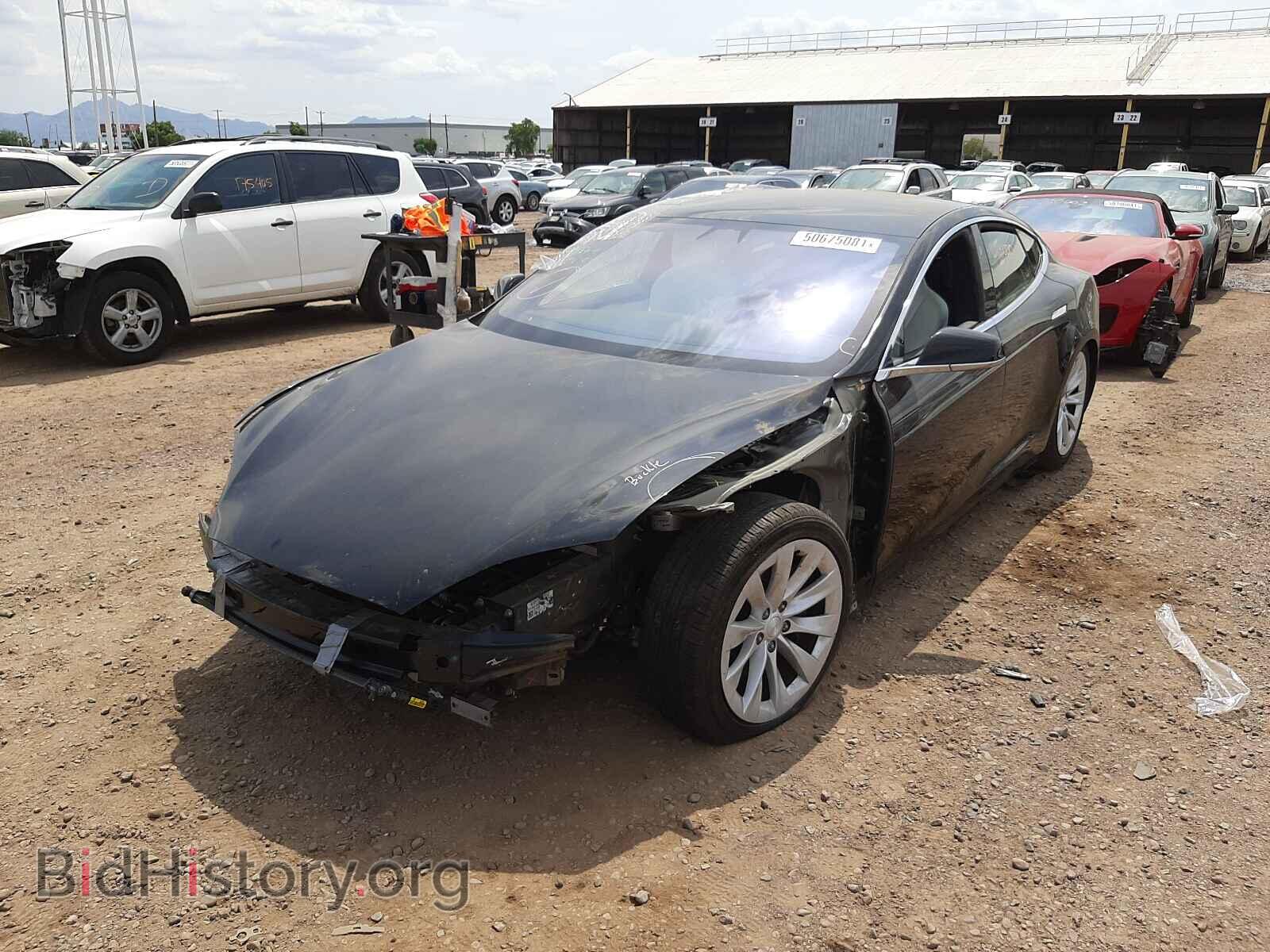 2017 TESLA MODEL S - VIN: 5YJSA1E2XHF219566 - Фото 2