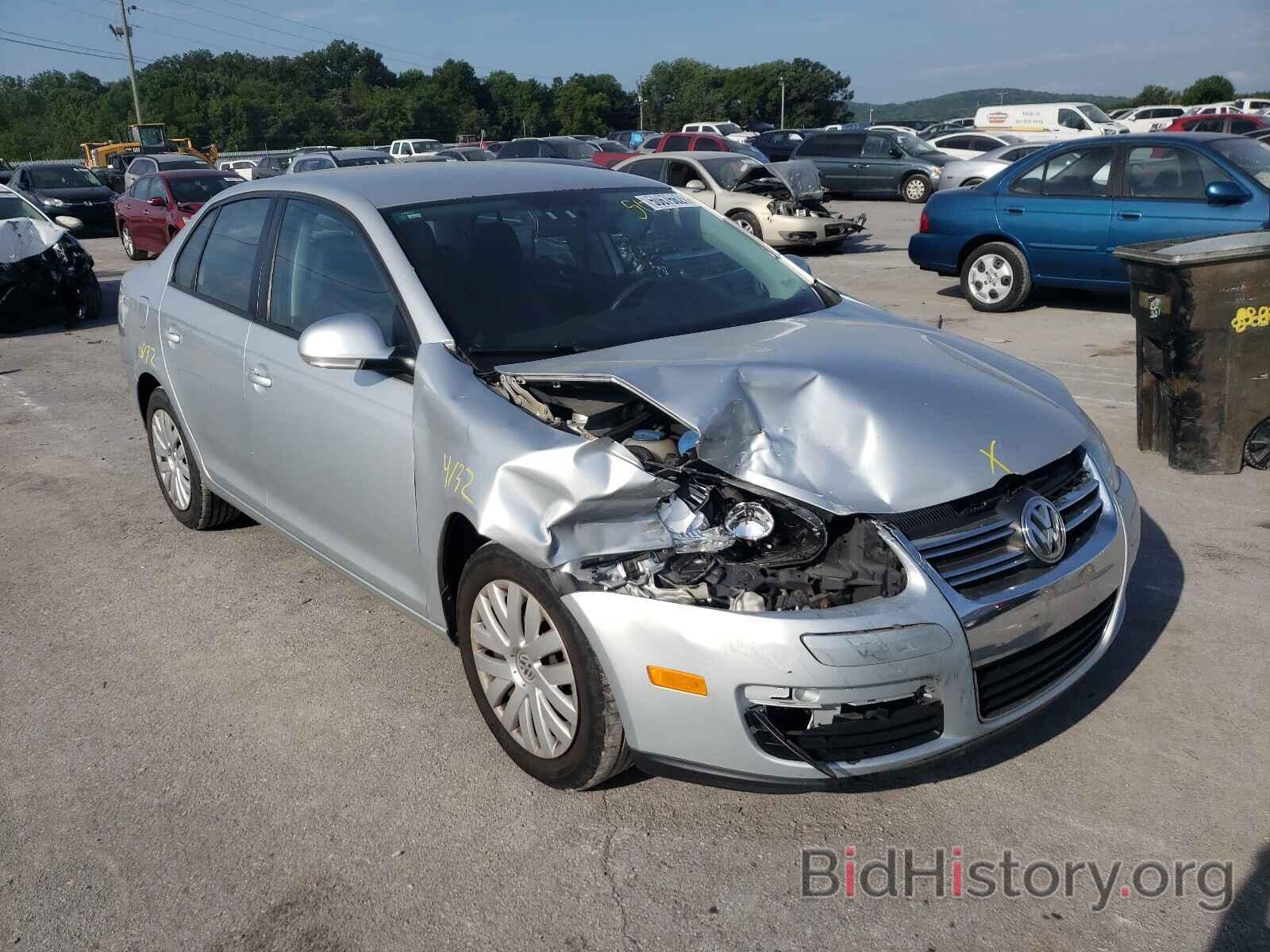 Photo 3VWJX7AJ9AM020078 - VOLKSWAGEN JETTA 2010