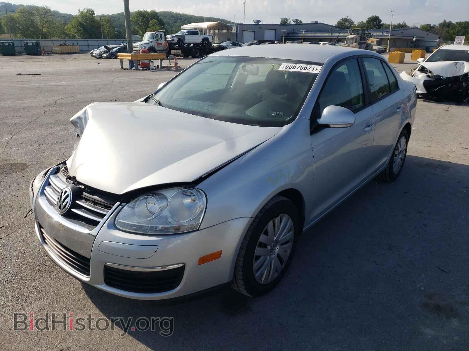 2010 VOLKSWAGEN JETTA - VIN: 3VWJX7AJ9AM020078 - Фото 2