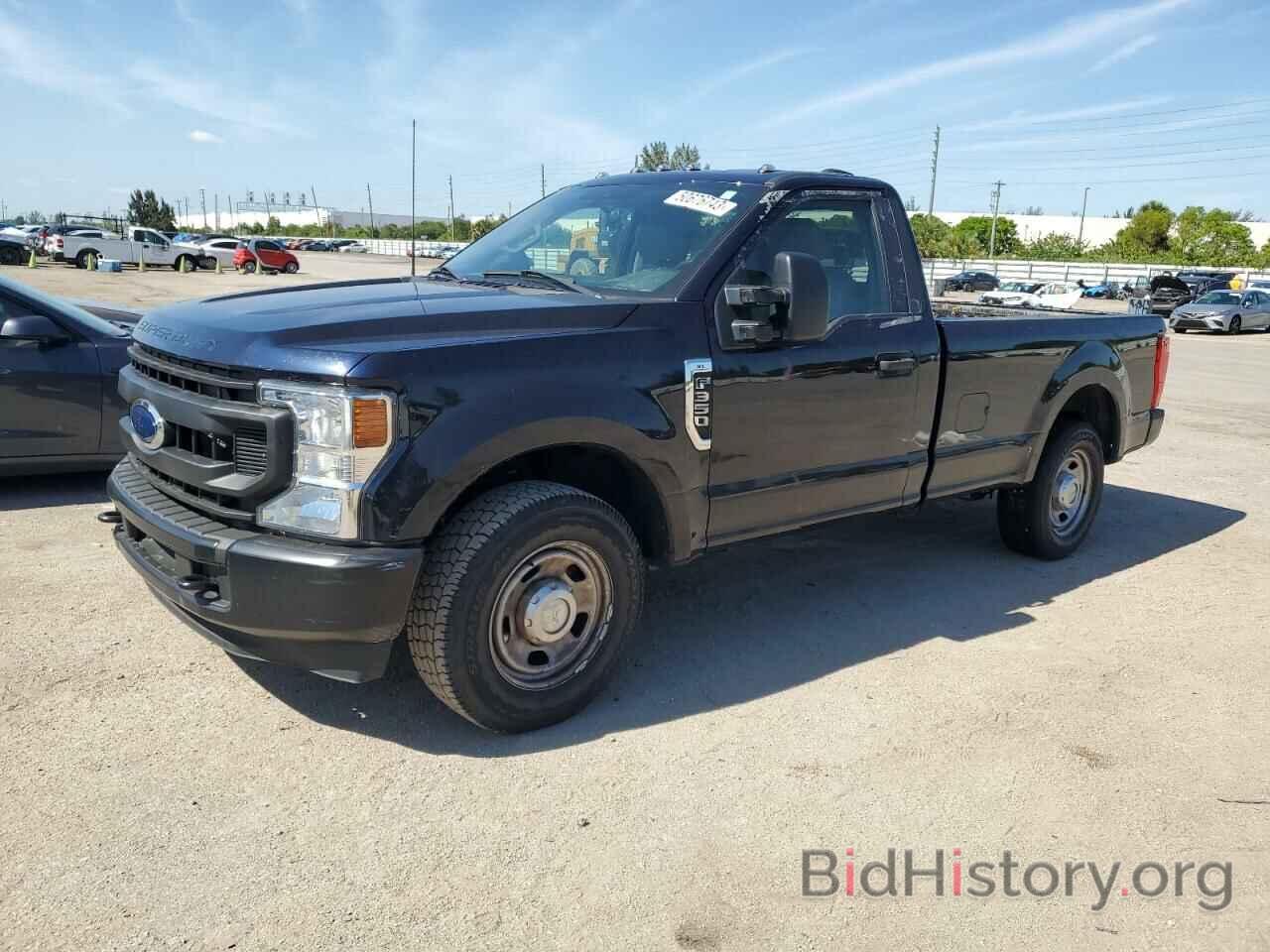 Photo 1FTRF3A69MEE16602 - FORD F350 2021