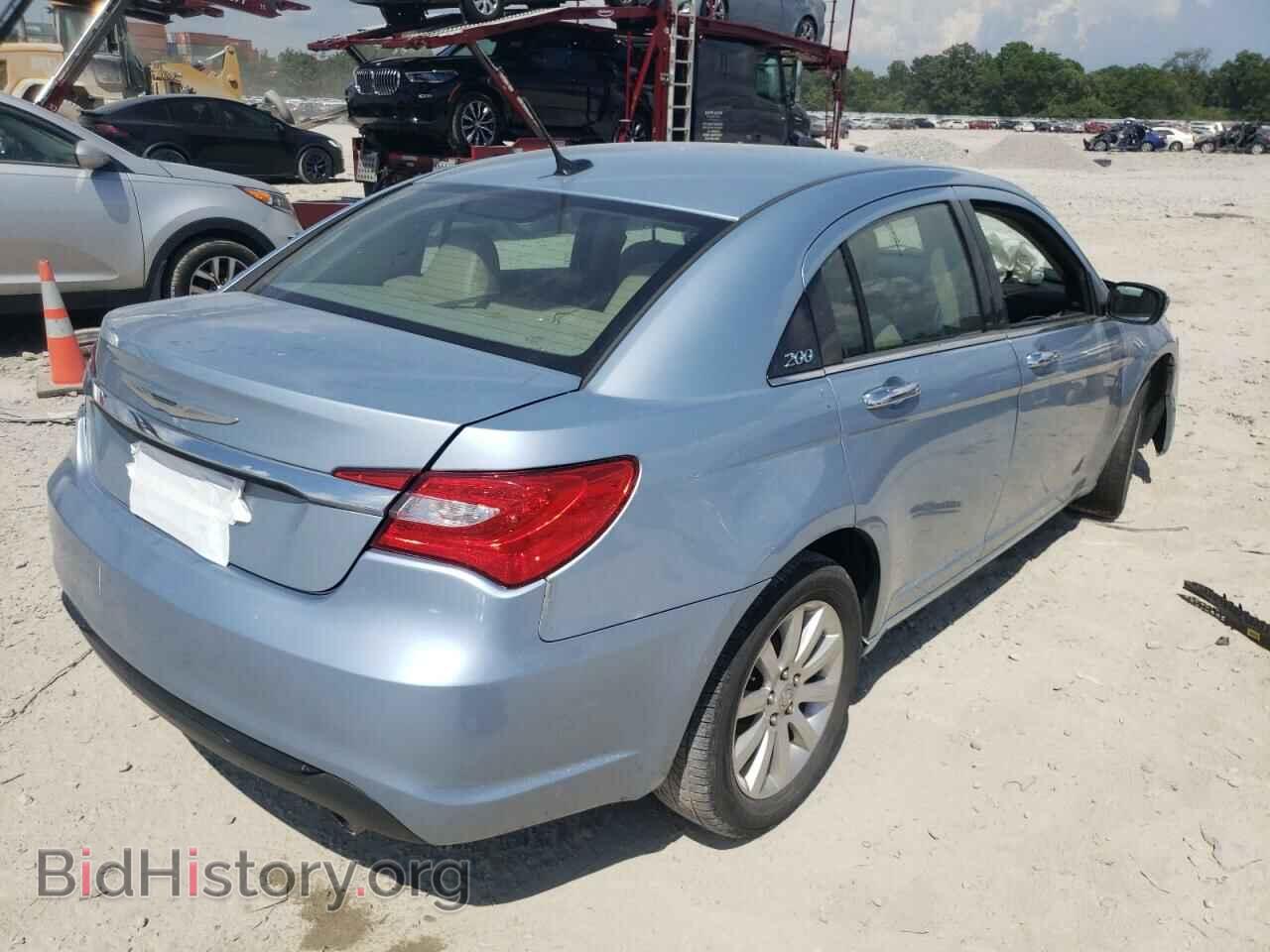 2013 CHRYSLER 200 - VIN: 1C3CCBCG8DN524888 - Photo 4