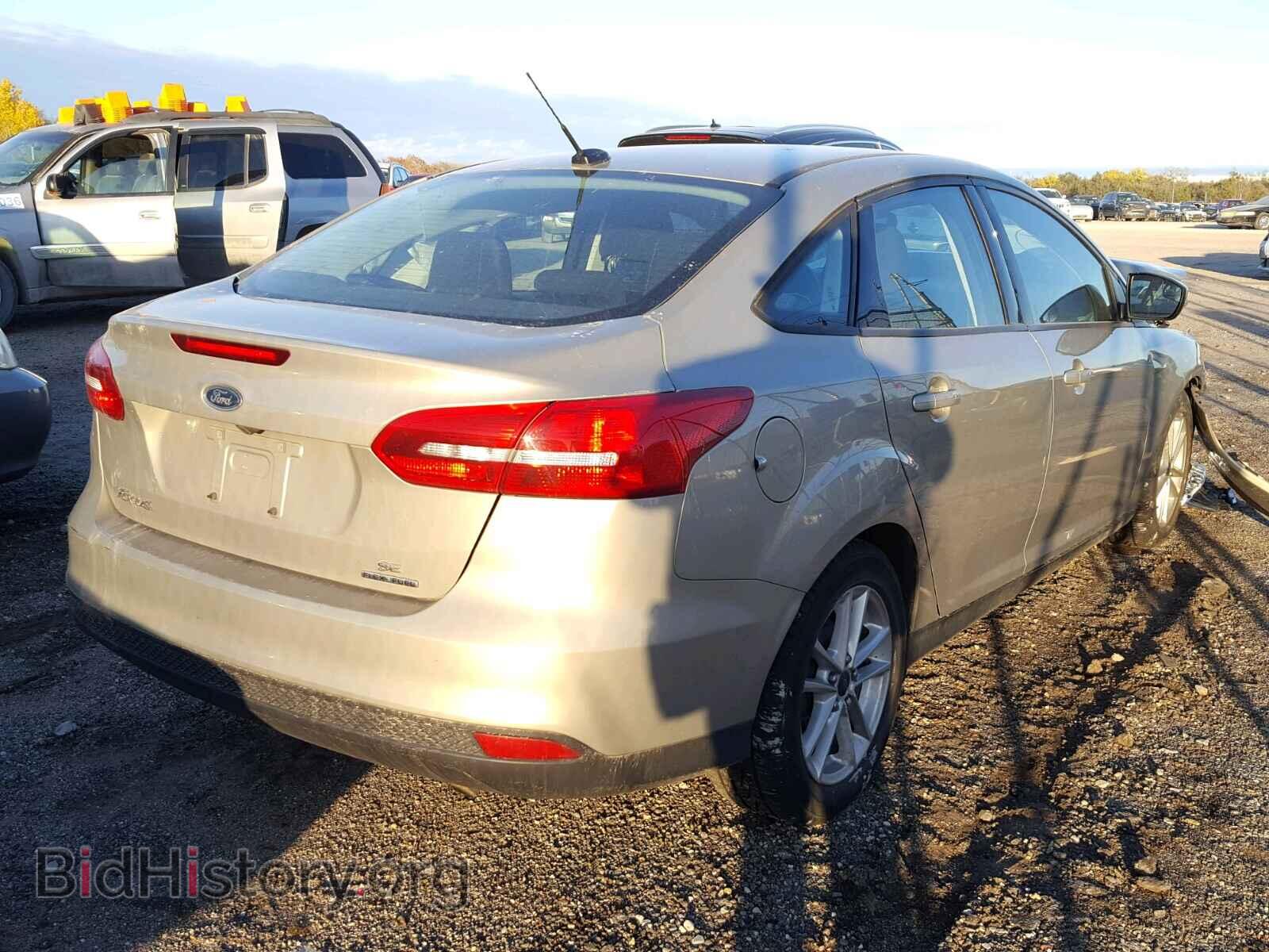2016 FORD FOCUS - VIN: 1FADP3F26GL264457 - Фото 4