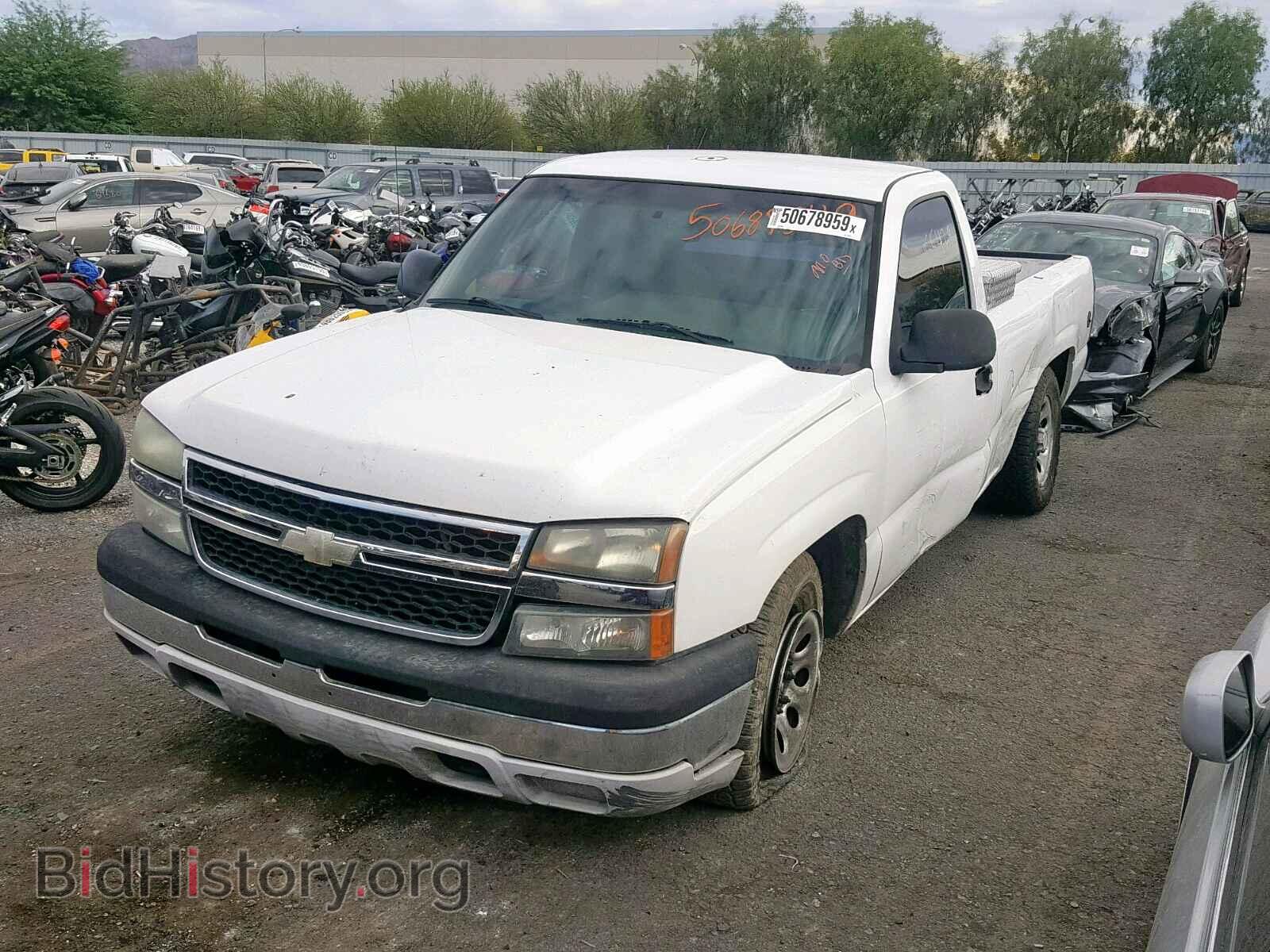 2007 CHEVROLET SILVERADO - VIN: 1GCEC14X77Z158397 - Фото 2