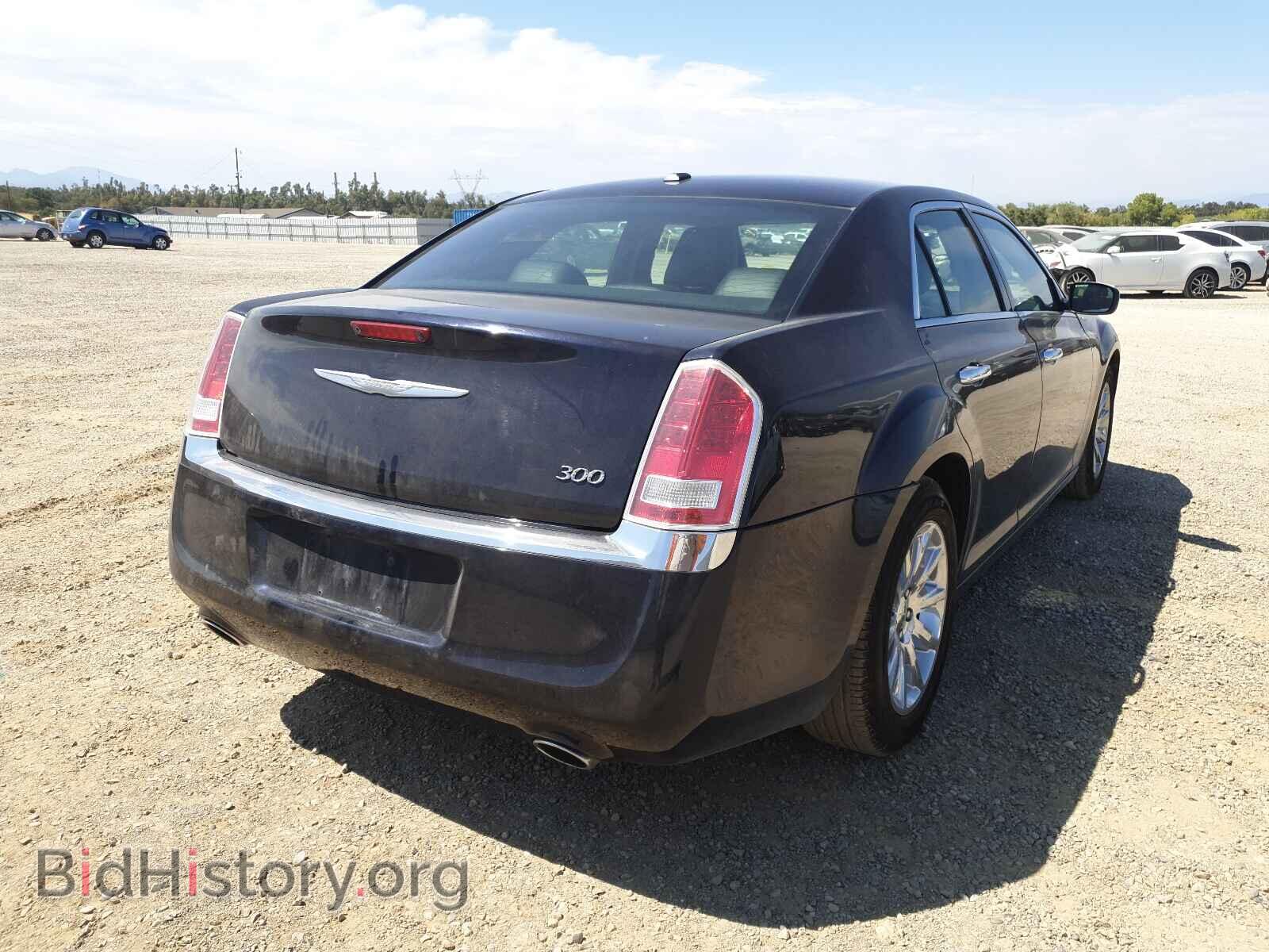 2012 CHRYSLER 300 - VIN: 2C3CCACG0CH179258 - Фото 4