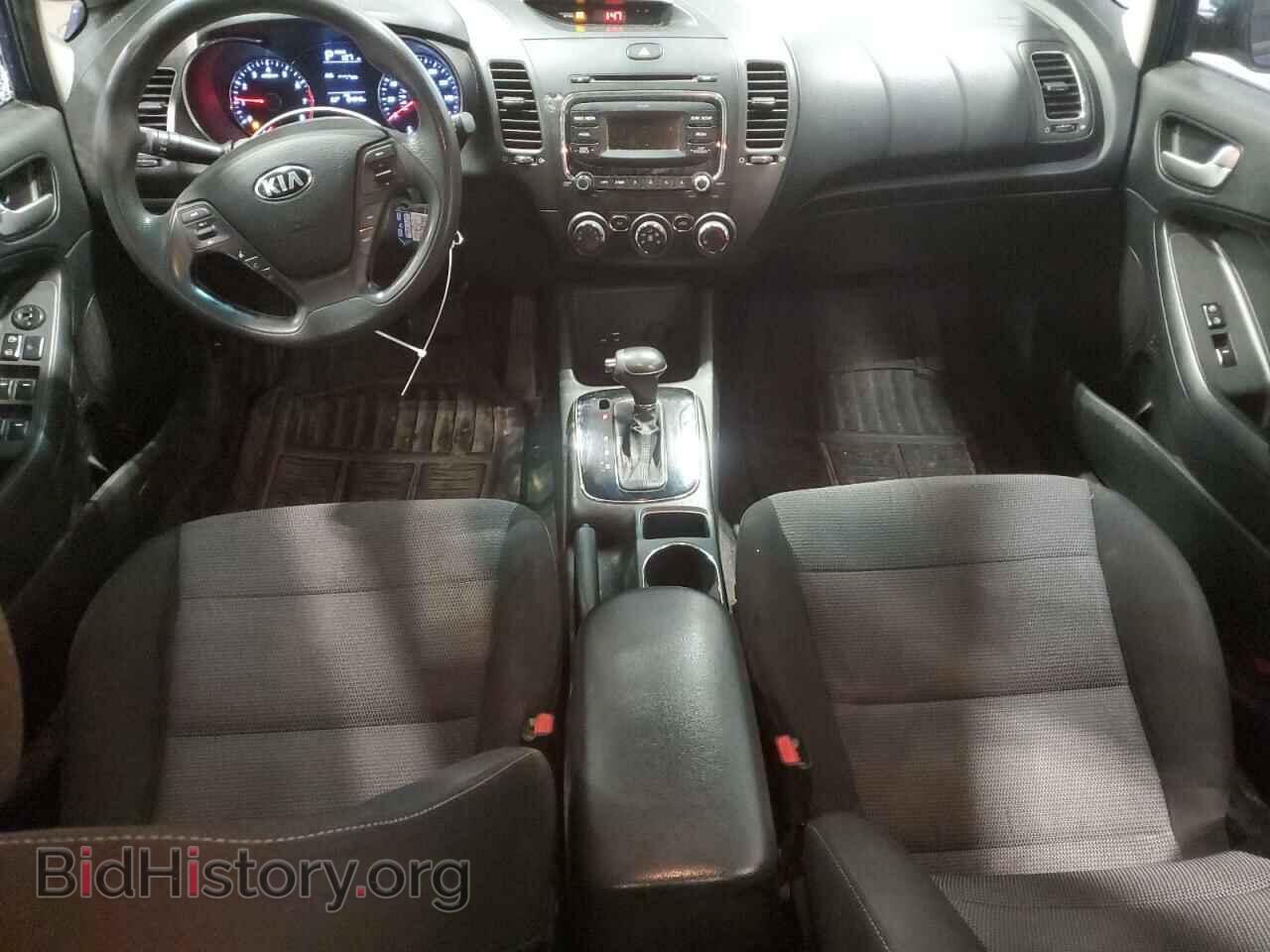 2017 KIA FORTE - VIN: 3KPFK4A72HE093596 - Фото 8