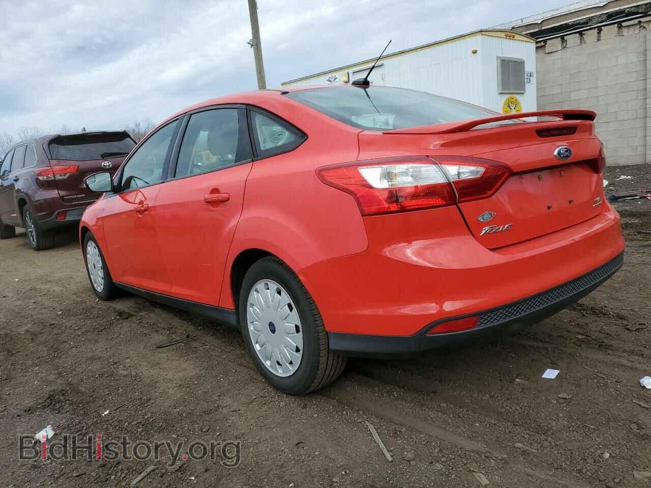 2014 FORD FOCUS - VIN: 1FADP3F2XEL376529 - Фото 2