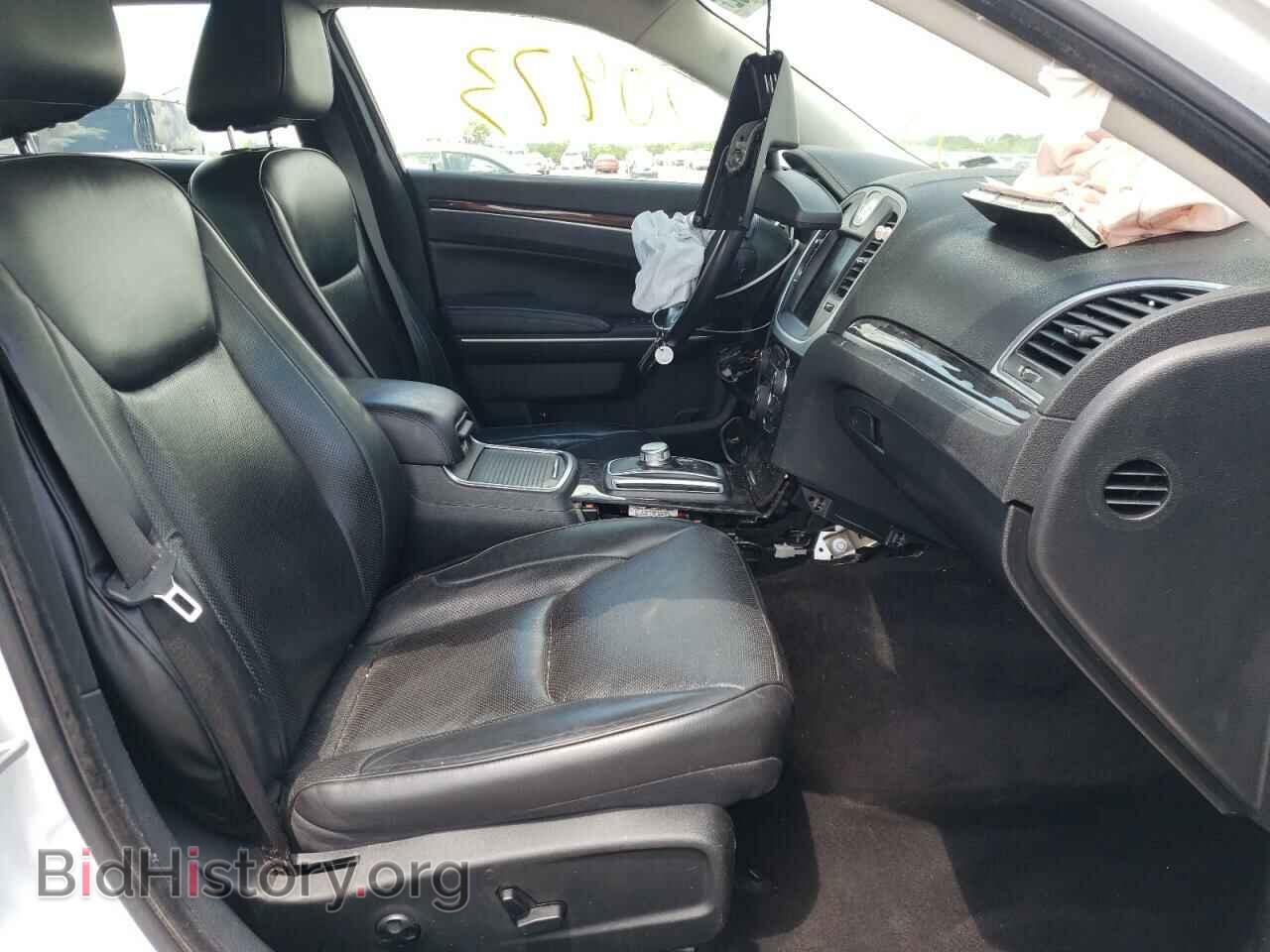 2019 CHRYSLER 300 - VIN: 2C3CCAKG0KH531108 - Фото 5