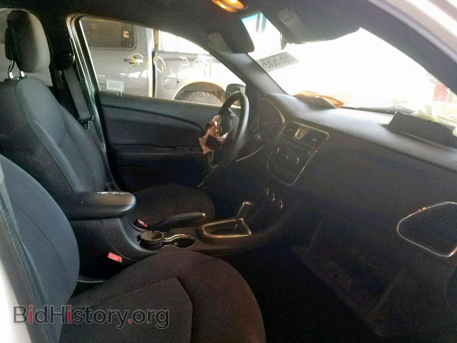 2014 CHRYSLER 200 - VIN: 1C3CCBAB5EN141757 - Фото 5