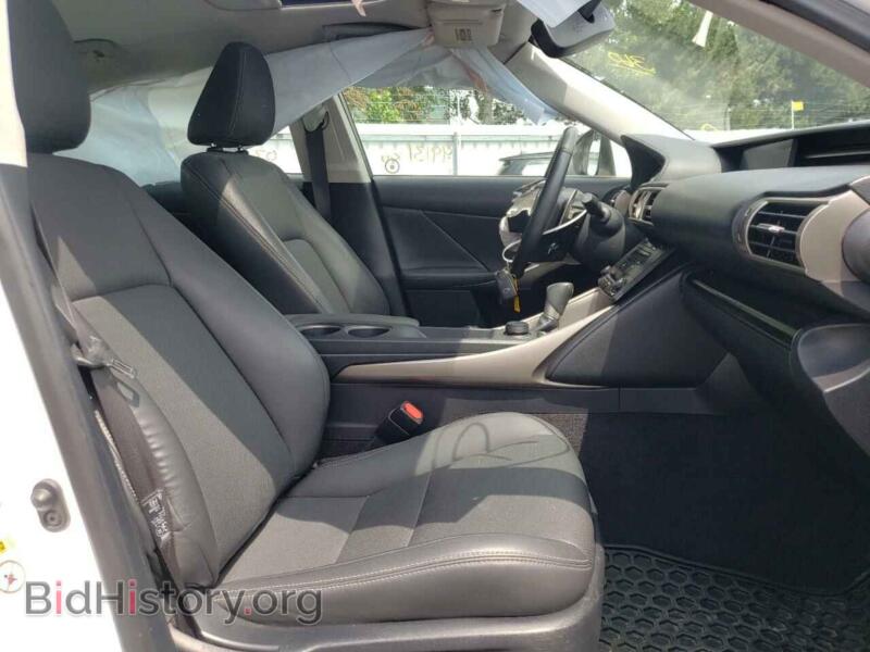 2014 Lexus IS (VIN JTHCF1D29E5014128) — photo 5 of 10