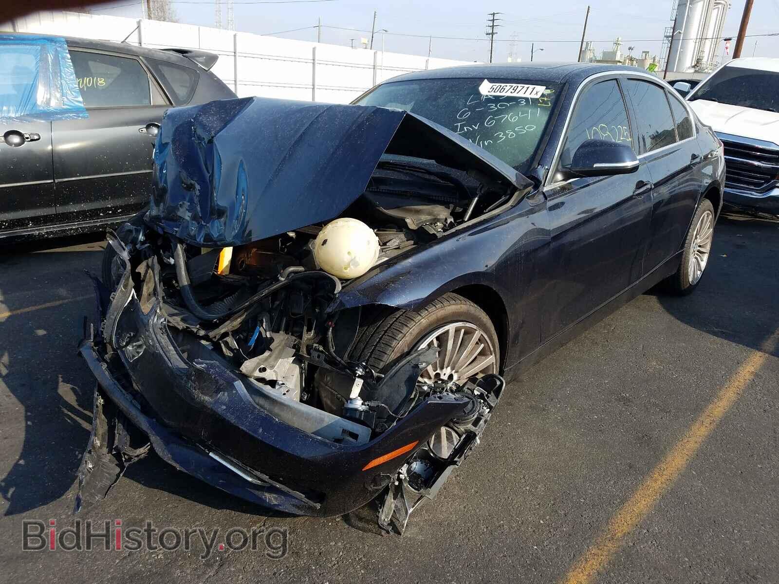 2012 BMW 3 SERIES - VIN: WBA3A5C5XCF343850 - Фото 2