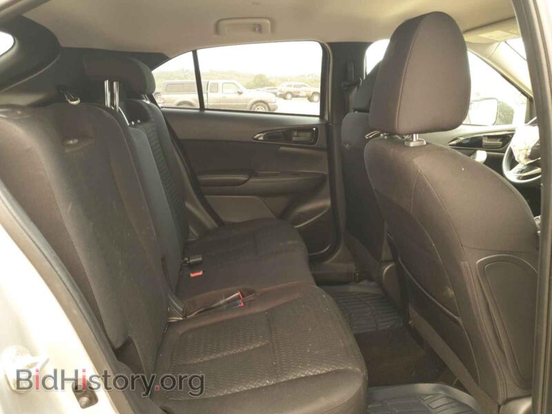 2019 Mitsubishi ECLIPSE (VIN JA4AT3AA1KZ030234) — photo 6 of 10