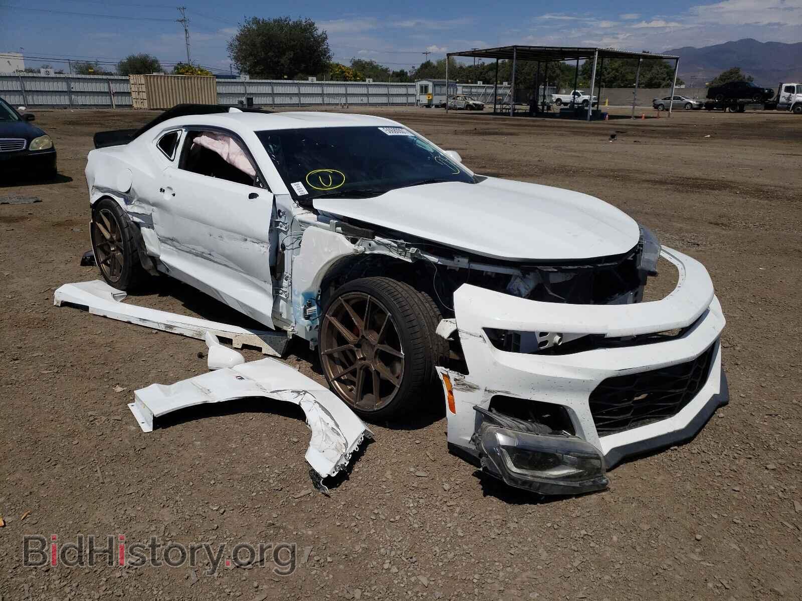Photo 1G1FB1RS4H0136733 - CHEVROLET CAMARO 2017