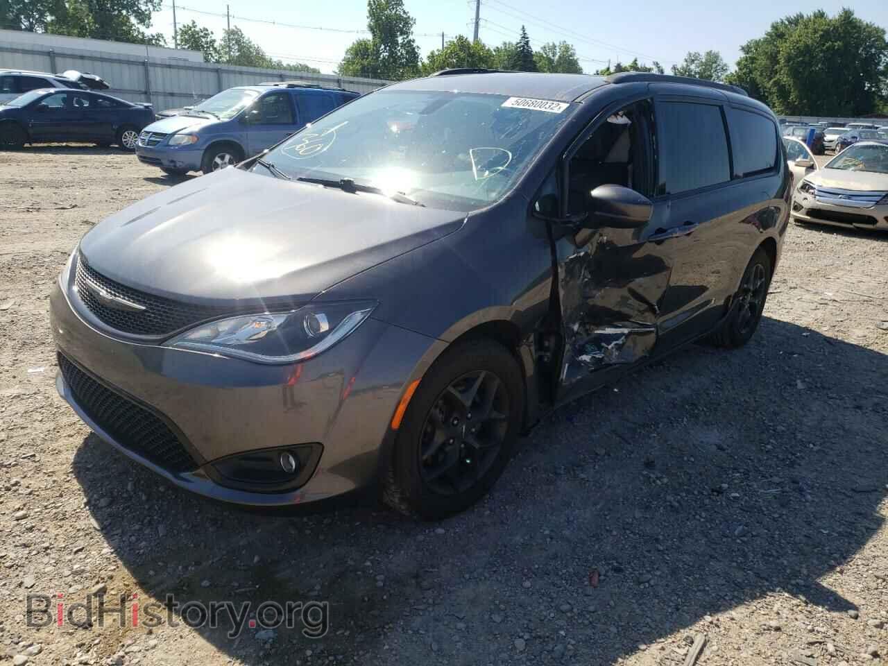2019 CHRYSLER PACIFICA - VIN: 2C4RC1EG6KR609841 - Photo 2