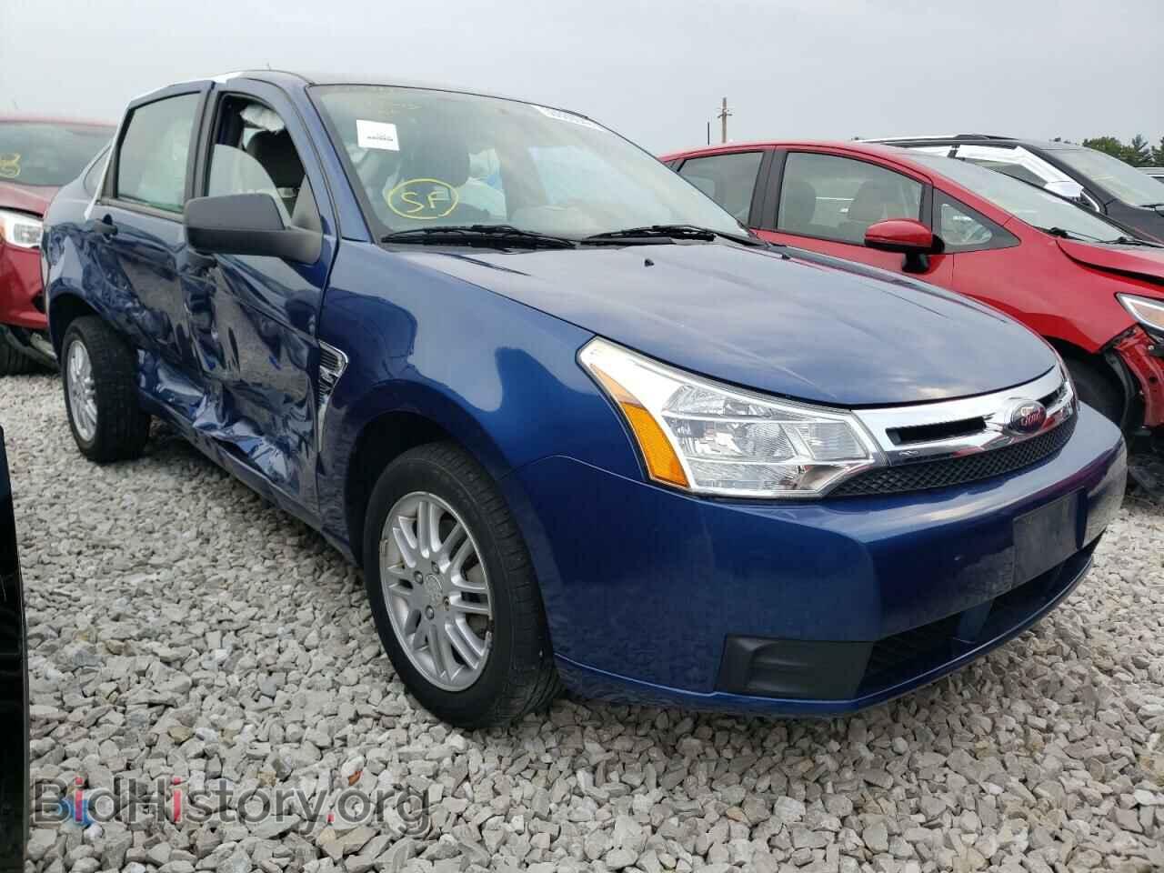 Photo 1FAHP35N38W189990 - FORD FOCUS 2008