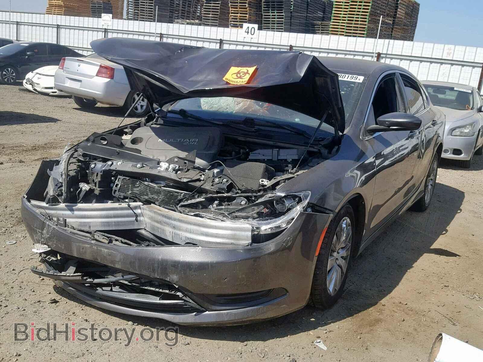 2015 CHRYSLER 200 - VIN: 1C3CCCFB2FN614062 - Photo 2