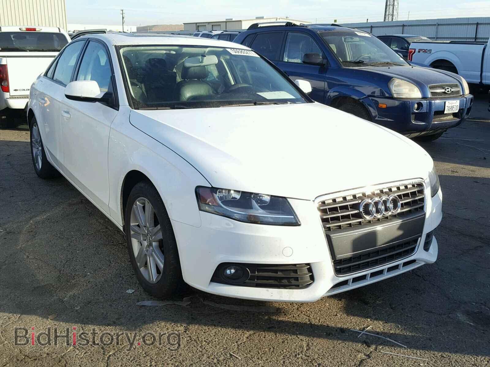 Photo WAUAFAFL5BN015283 - AUDI A4 2011