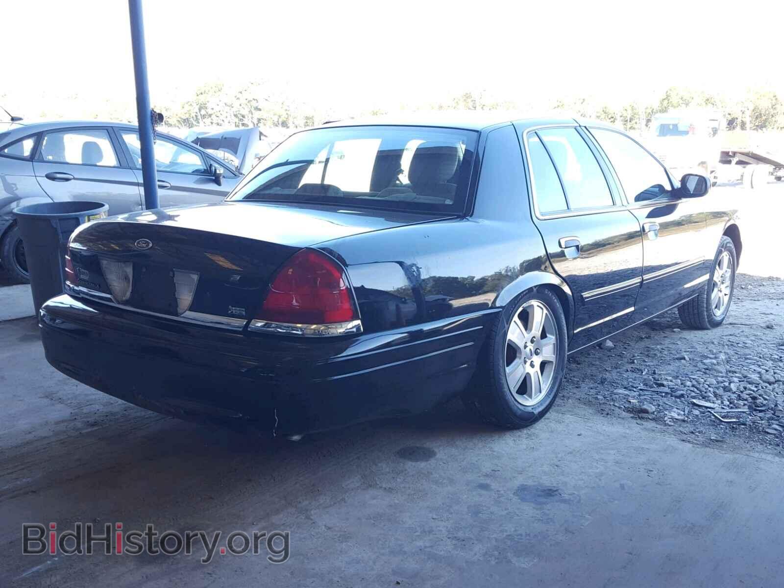 2011 FORD CROWN VIC - VIN: 2FABP7EV0BX170810 - Фото 4