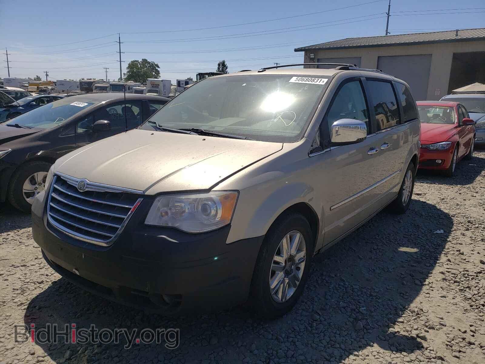 2008 CHRYSLER MINIVAN - VIN: 2A8HR64X08R712828 - Фото 2