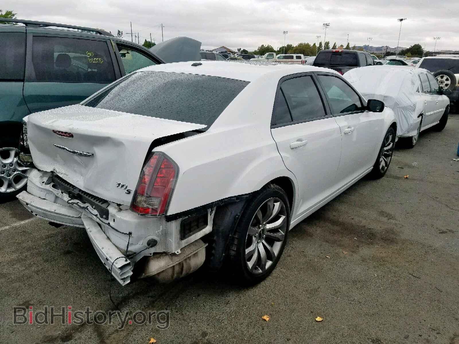 2014 CHRYSLER 300 - VIN: 2C3CCABGXEH250759 - Фото 4