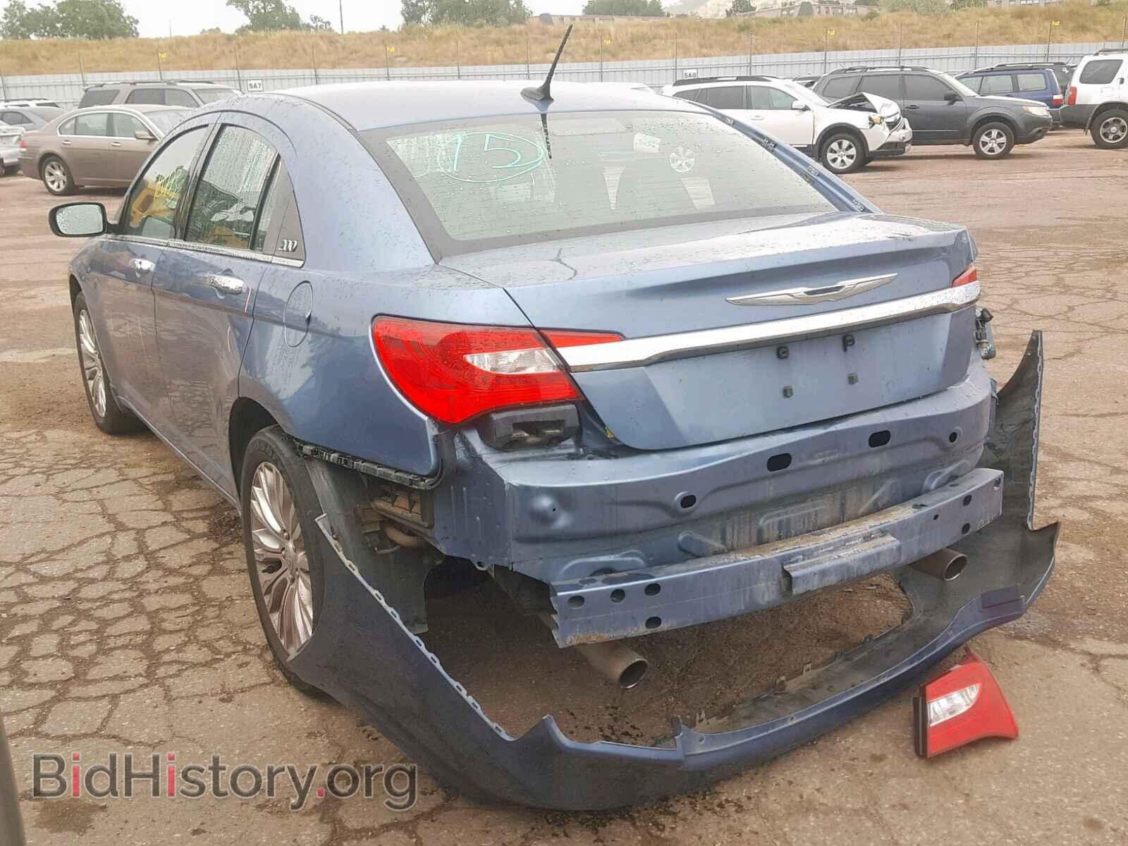2011 CHRYSLER 200 - VIN: 1C3BC2FG4BN590228 - Фото 3