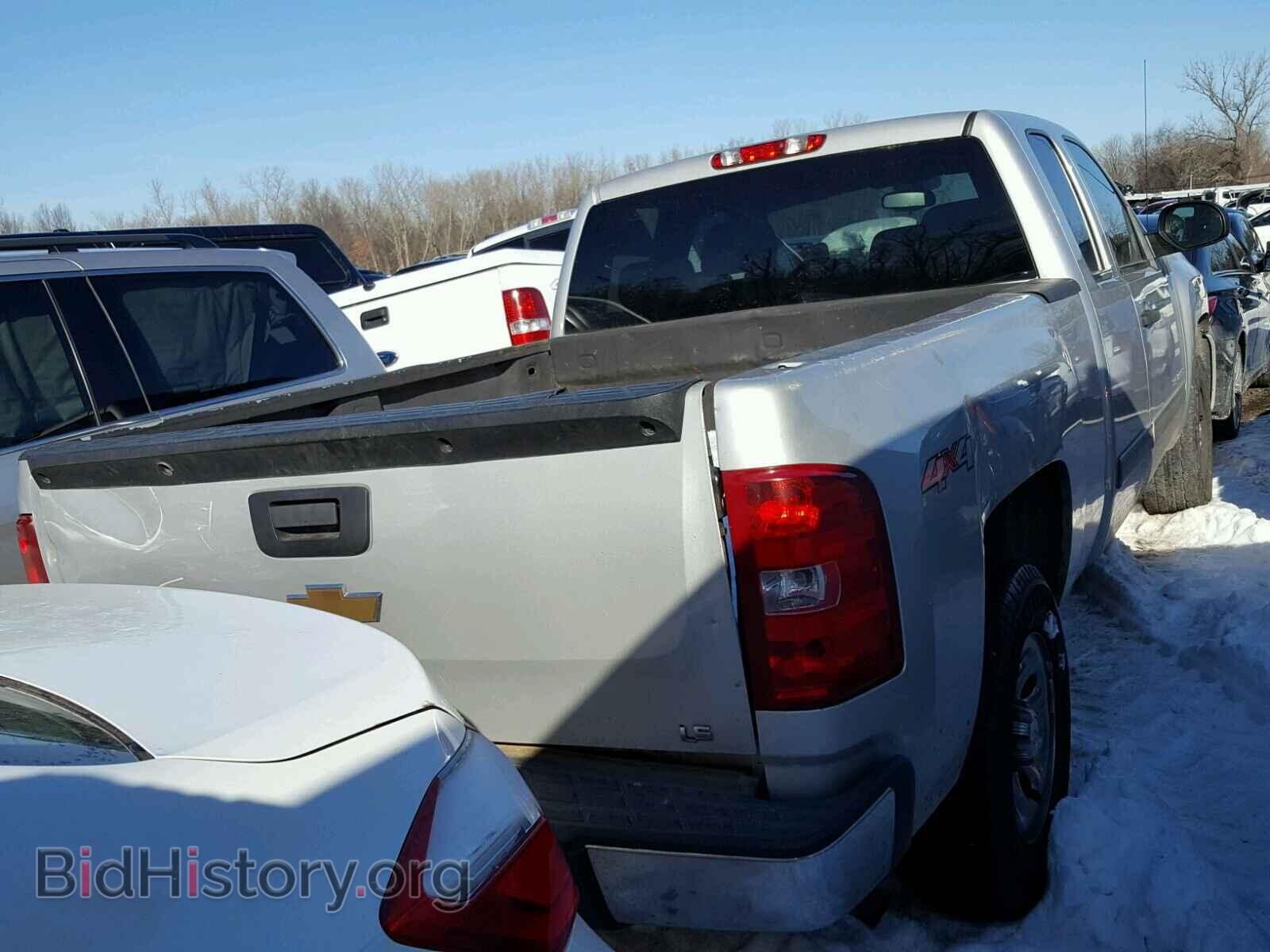 2011 CHEVROLET SILVERADO - VIN: 1GCRKREA0BZ292609 - Фото 3