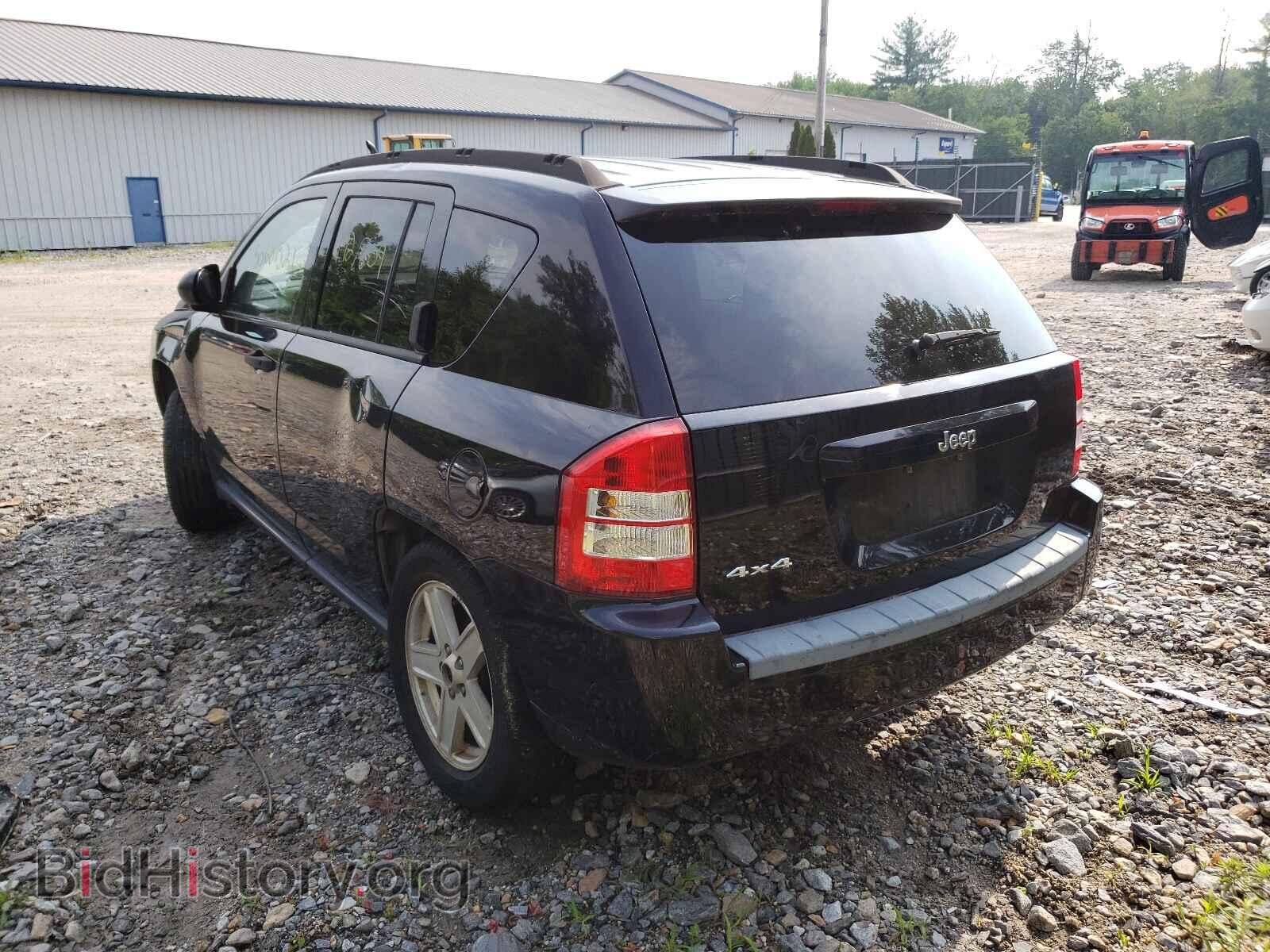 2007 JEEP COMPASS - VIN: 1J8FF47W57D596552 - Фото 3