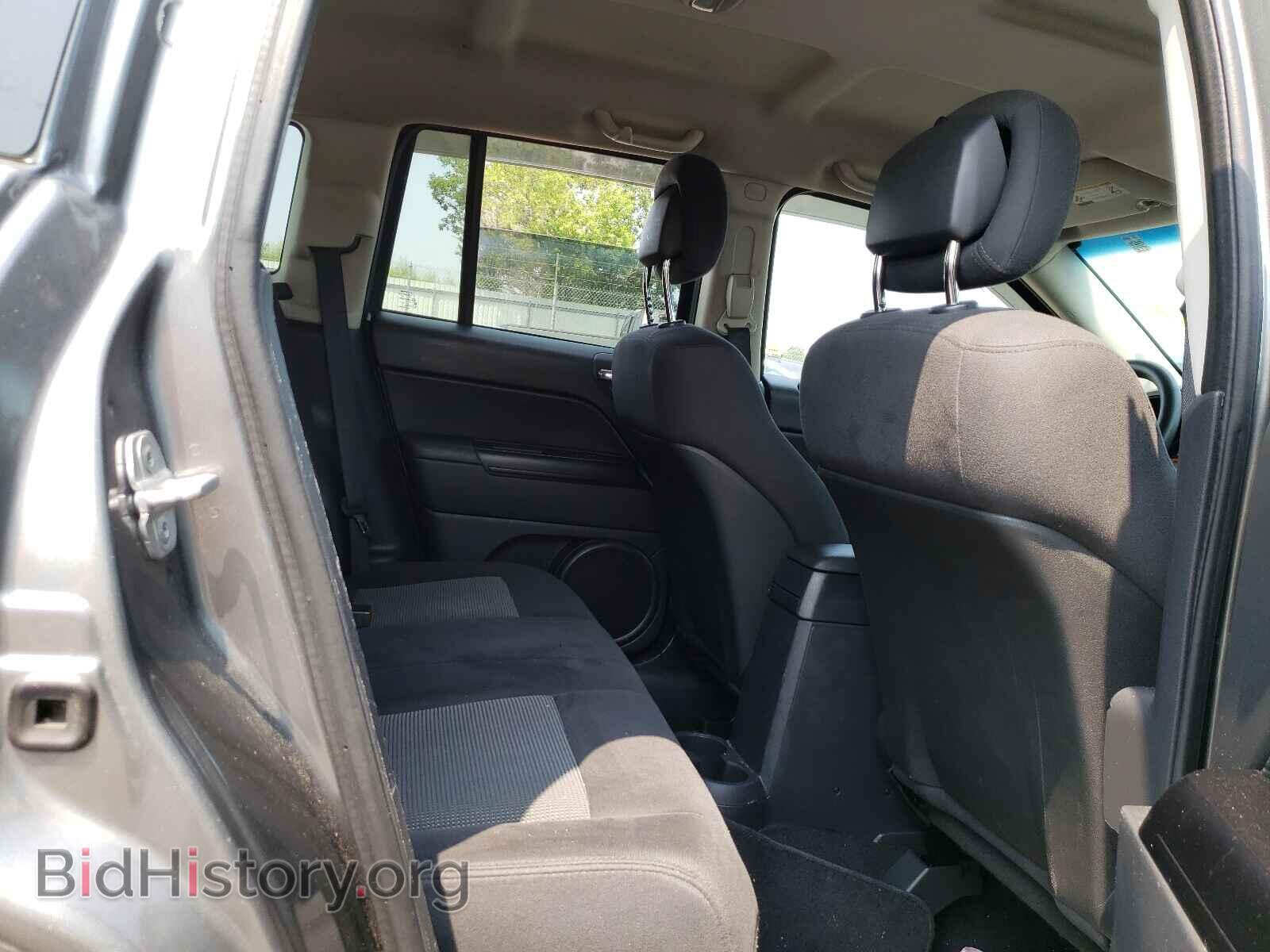 2011 JEEP COMPASS - VIN: 1J4NF1FB6BD278006 - Photo 6
