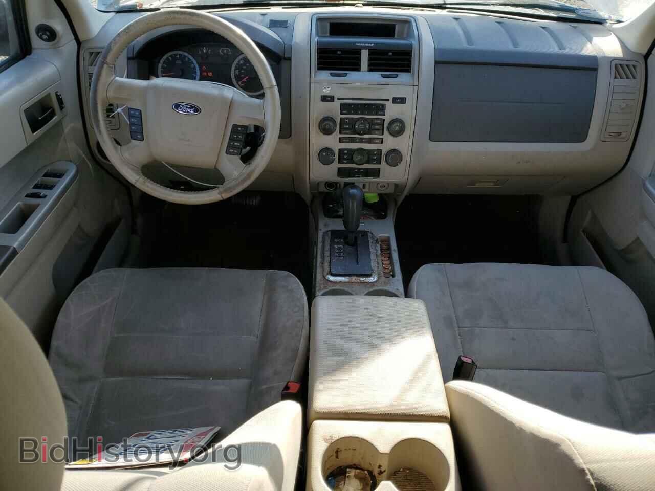 2011 FORD ESCAPE - VIN: 1FMCU9DG4BKA85540 - Фото 8