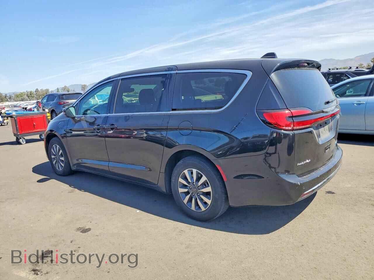 2023 CHRYSLER PACIFICA - VIN: 2C4RC1L72PR612049 - Photo 2