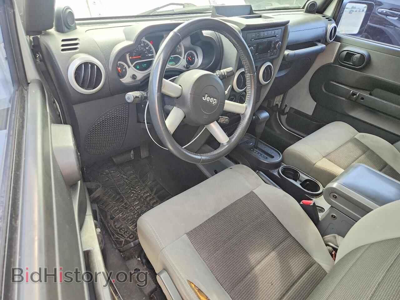 2010 JEEP WRANGLER - VIN: 1J4AA5D19AL204713 - Фото 8