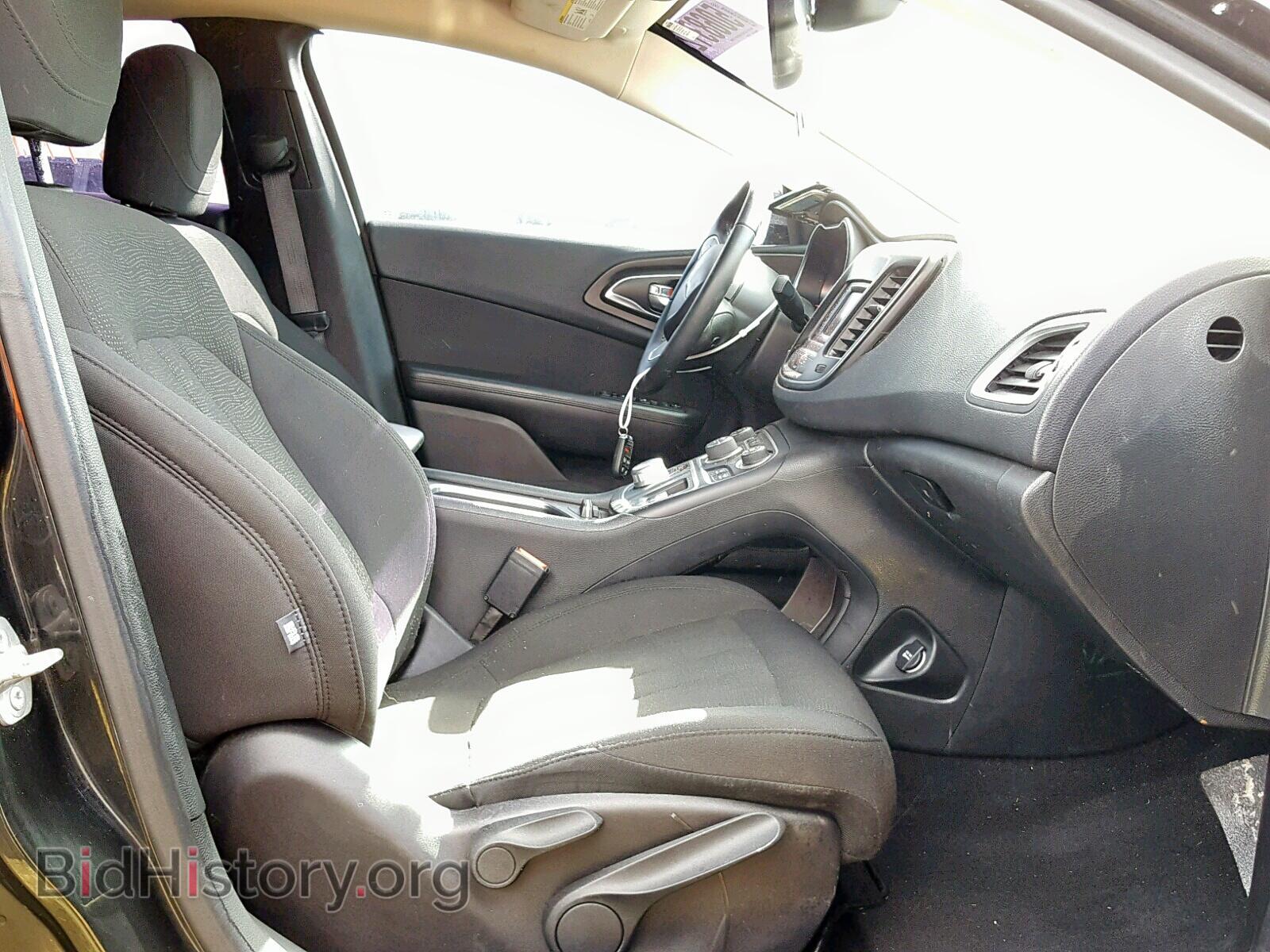 2016 CHRYSLER 200 - VIN: 1C3CCCAB7GN108865 - Photo 5