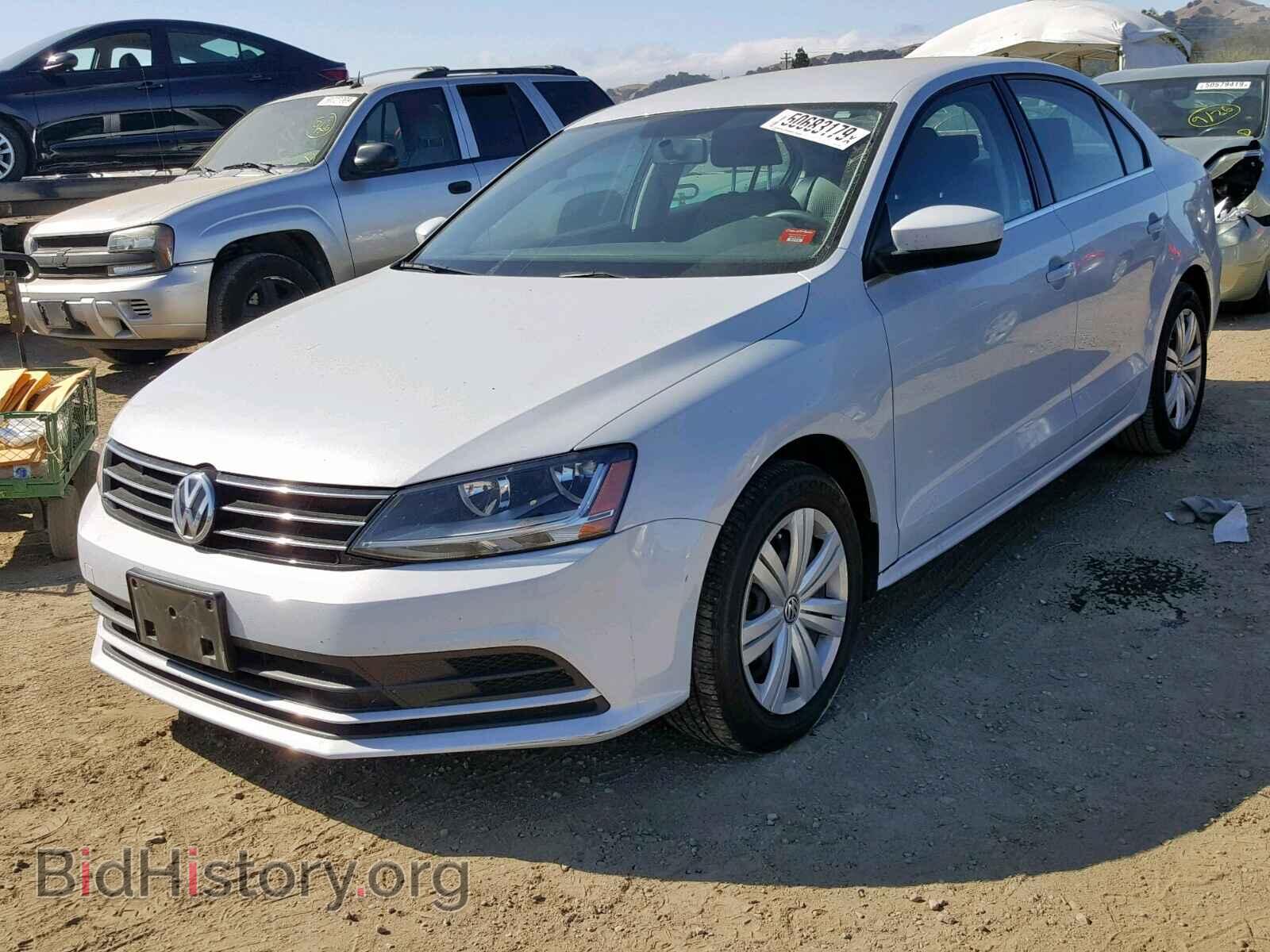 2017 VOLKSWAGEN JETTA - VIN: 3VW2B7AJ0HM312134 - Фото 2