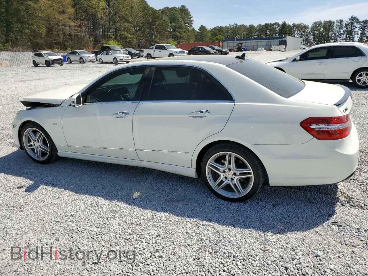 2012 MERCEDES-BENZ E-CLASS - VIN: WDDHF5KB7CA565136 - Фото 2