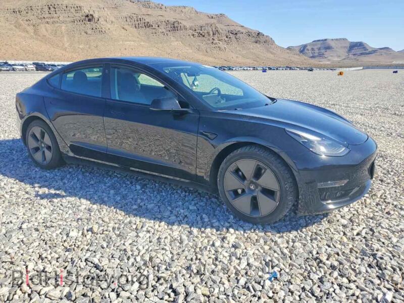 2021 Tesla MODEL 3 (VIN 5YJ3E1EA5MF876429) — photo 4 of 13