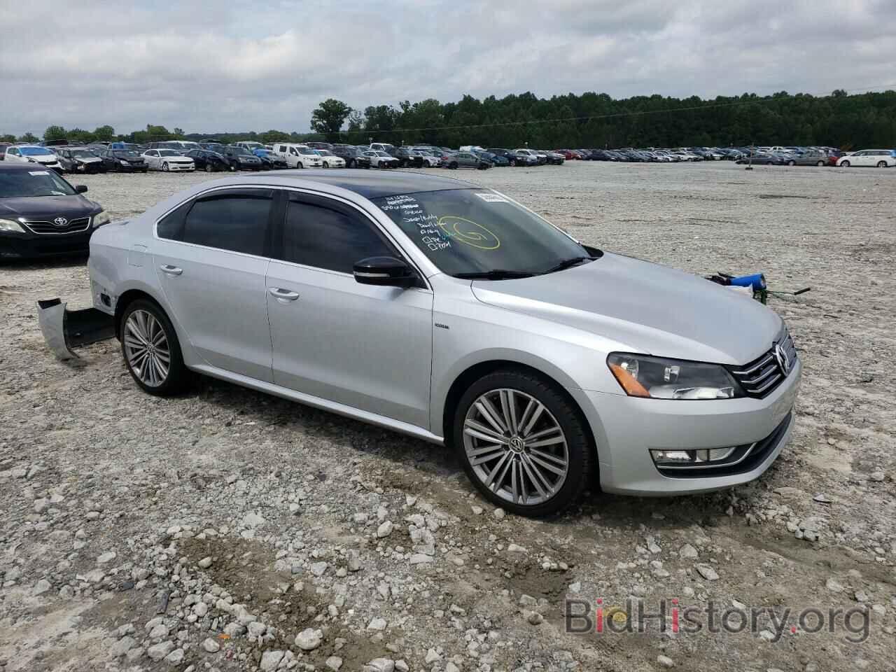 Фотография 1VWBT7A39FC071686 - VOLKSWAGEN PASSAT 2015