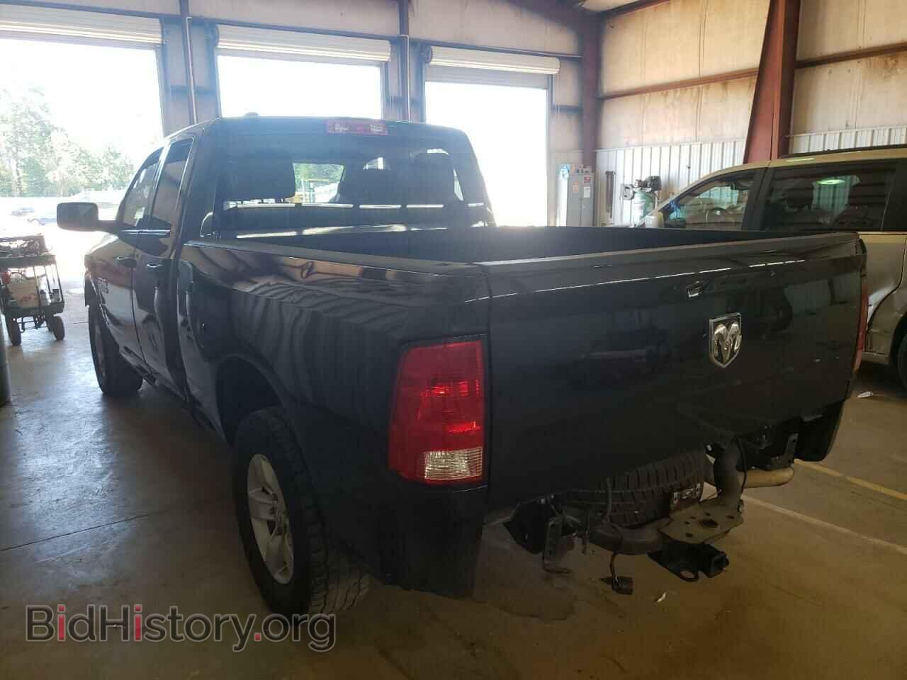 2018 RAM 1500 - VIN: 1C6RR6FG1JS173690 - Фото 3