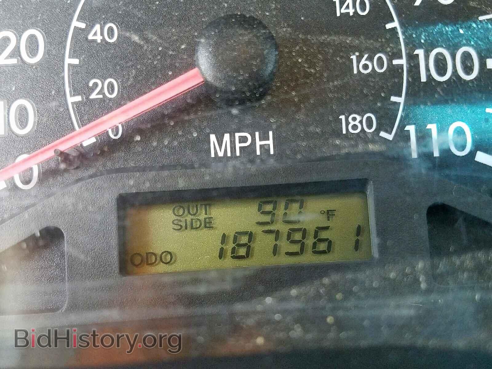2003 TOYOTA COROLLA - VIN: JTDBR32E730047264 - Photo 8