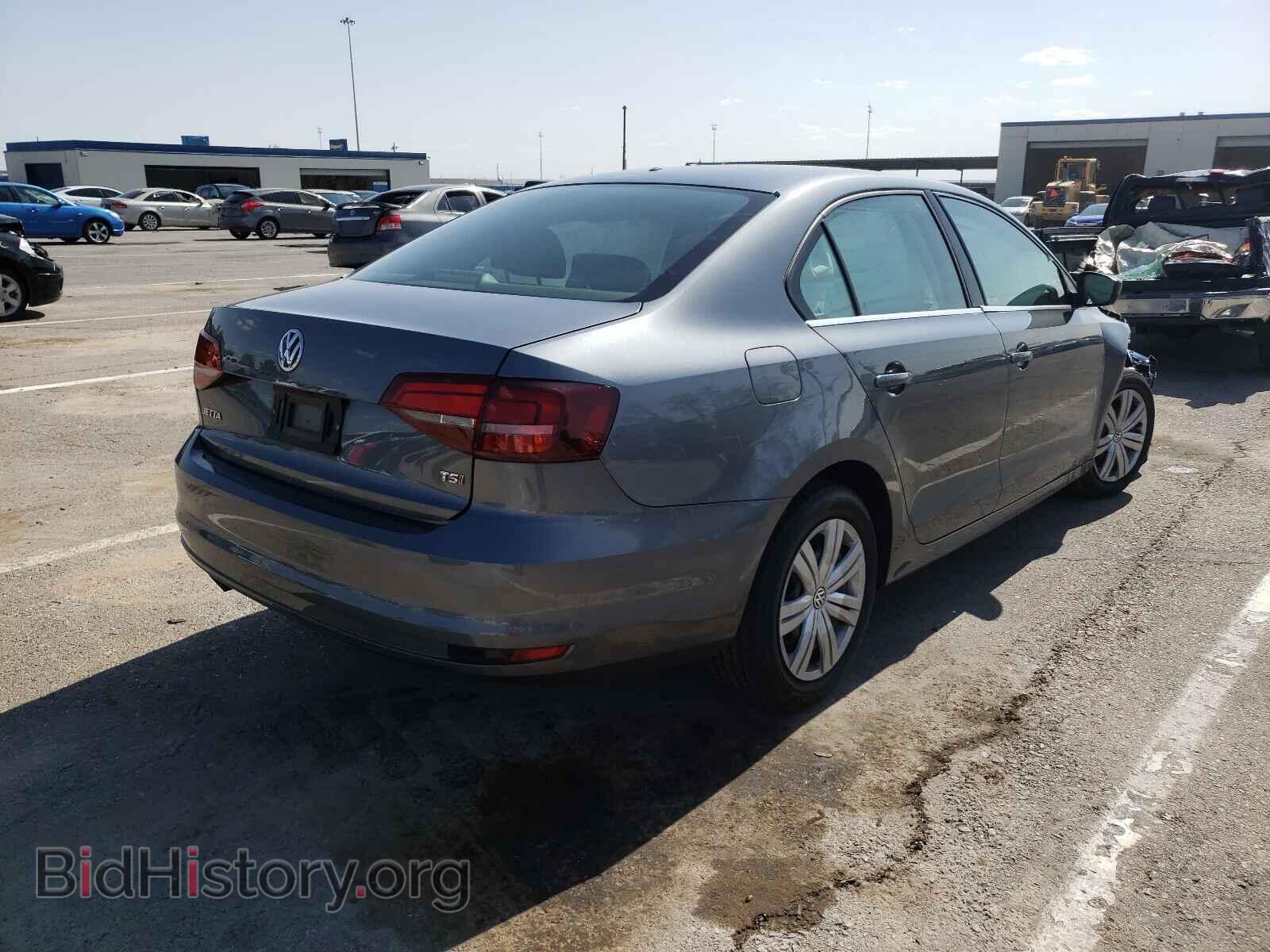 2017 VOLKSWAGEN JETTA - VIN: 3VW2B7AJ3HM336346 - Фото 4