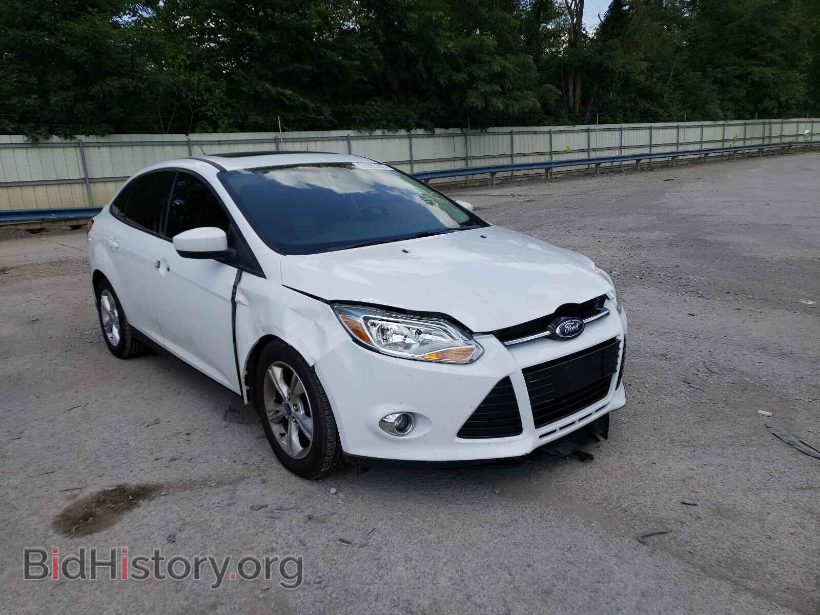 Photo 1FAHP3F27CL408867 - FORD FOCUS 2012