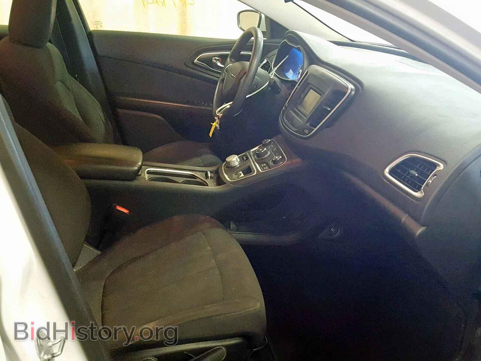 2016 CHRYSLER 200 - VIN: 1C3CCCAB7GN107022 - Photo 5