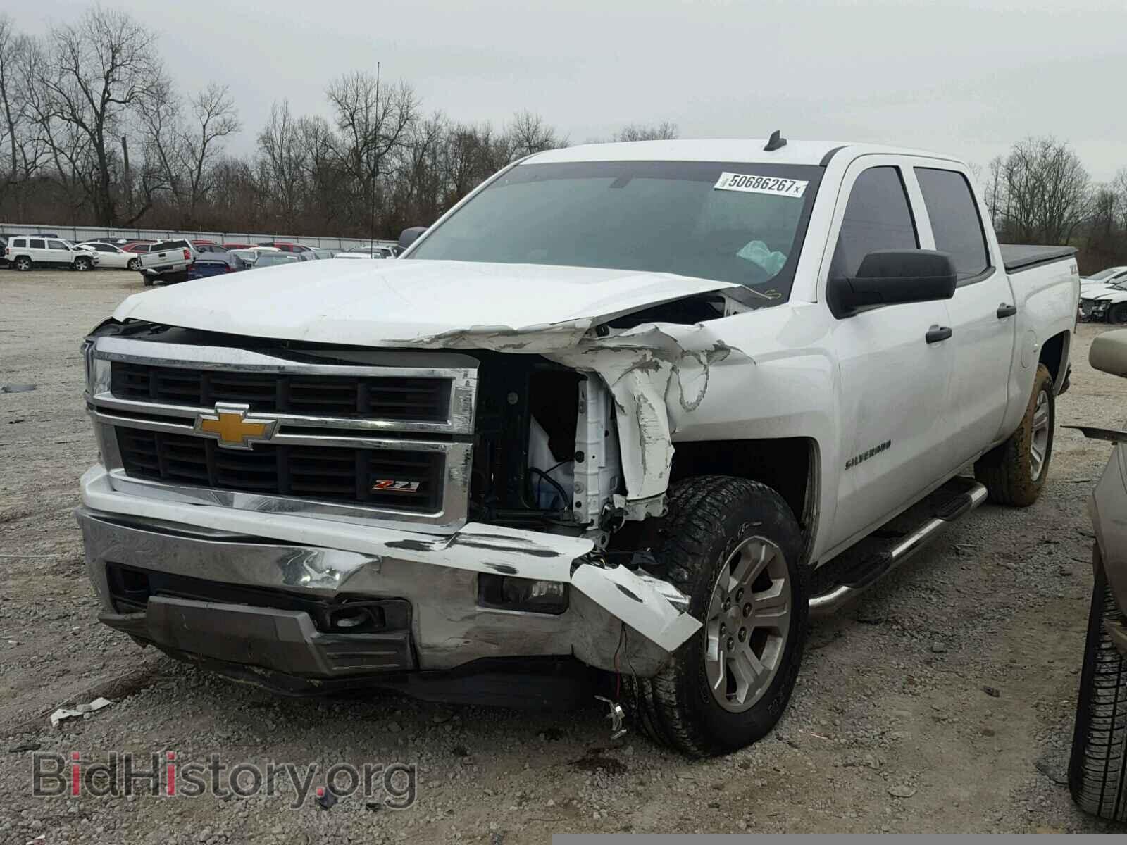 2014 CHEVROLET SILVERADO - VIN: 3GCUKREC7EG472041 - Фото 2
