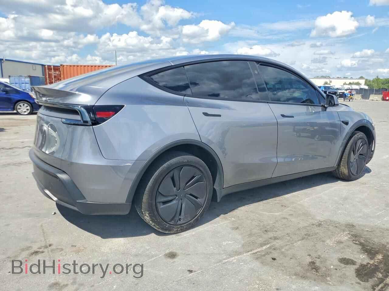 2026 TESLA MODEL Y - VIN: 7SAYGDED2TF549760 - Photo 3