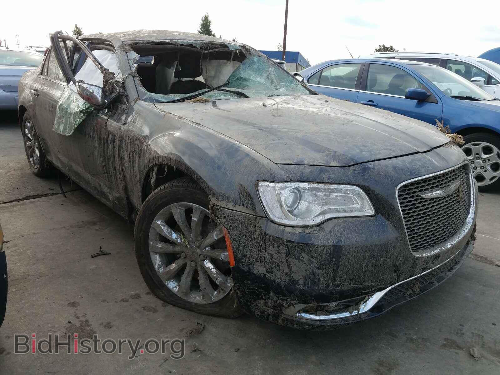 Фотография 2C3CCAKG4JH118171 - CHRYSLER 300 2018