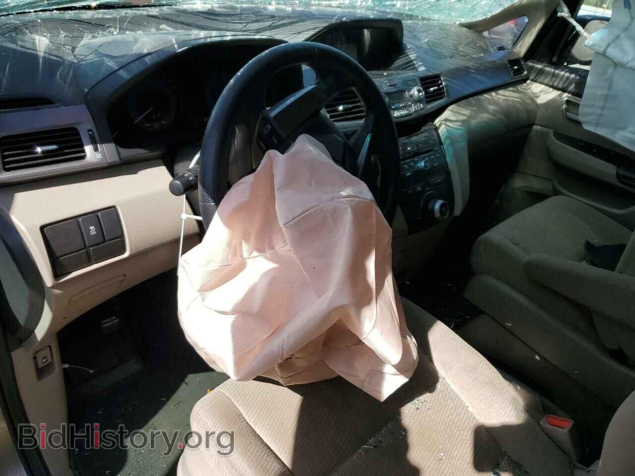 2011 HONDA All Models - VIN: 5FNRL5H24BB102181 - Фото 8
