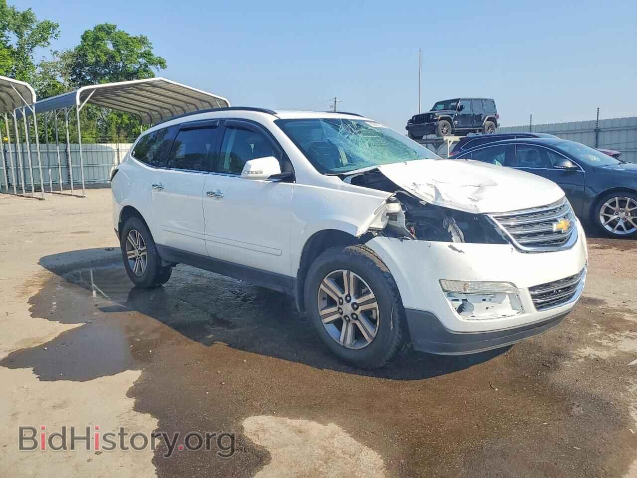 2017 CHEVROLET TRAVERSE - VIN: 1GNKRHKD6HJ164105 - Фото 4