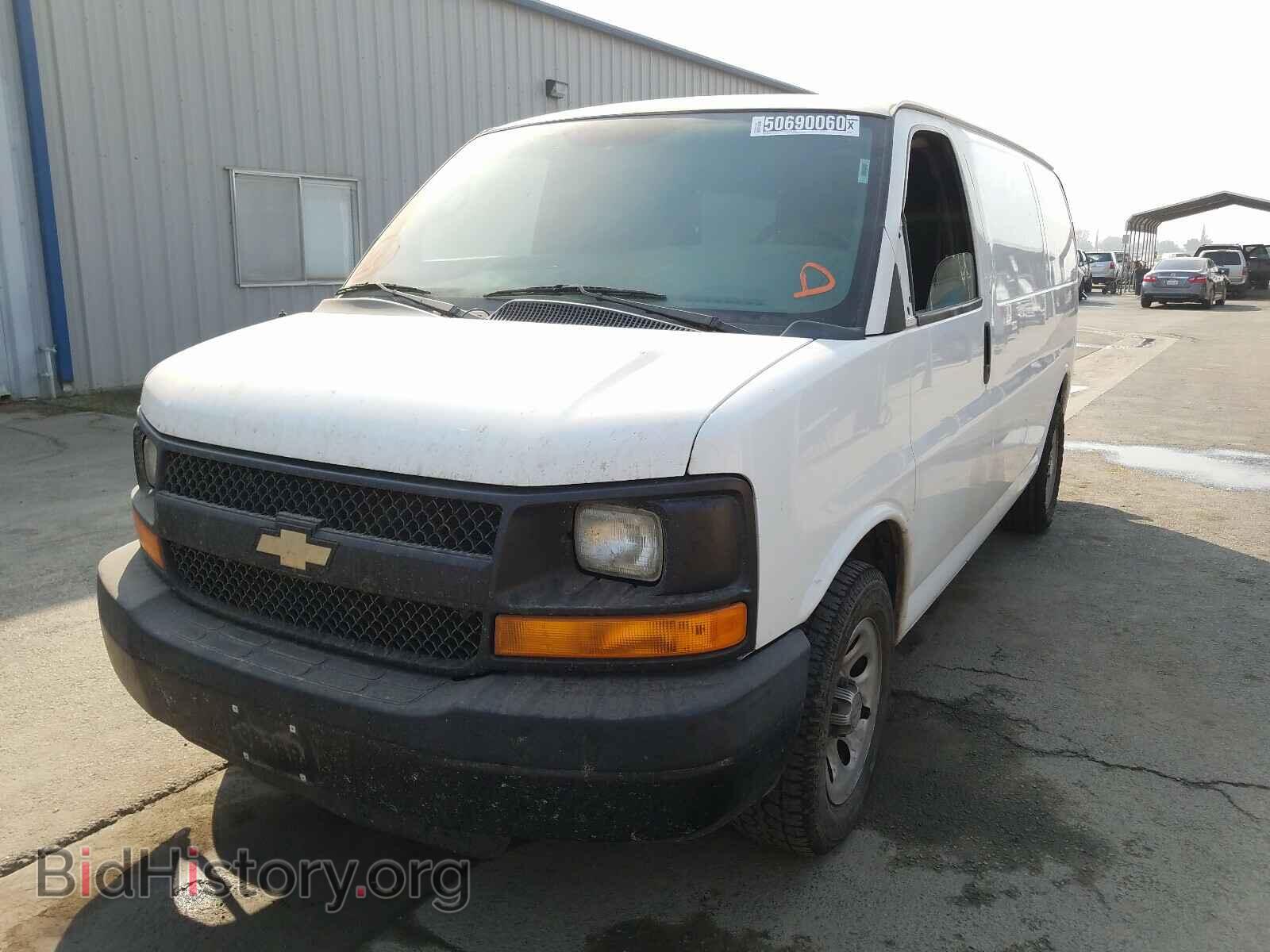 2014 CHEVROLET EXPRESS - VIN: 1GCSGAFX7E1165267 - Фото 2