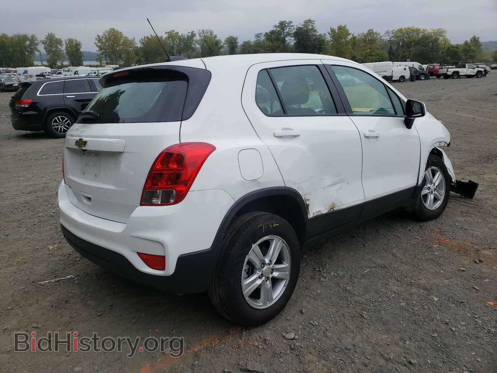 2020 CHEVROLET TRAX - VIN: 3GNCJNSB9LL120772 - Фото 4